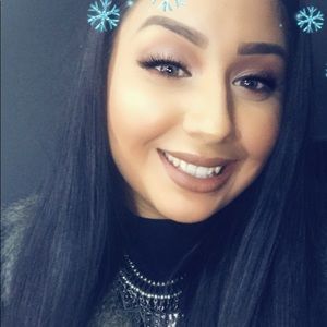 Meet your Posher, Karla